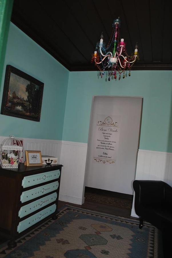 Outrora A Casa Da Malvina Hotel เนลาช ภายนอก รูปภาพ